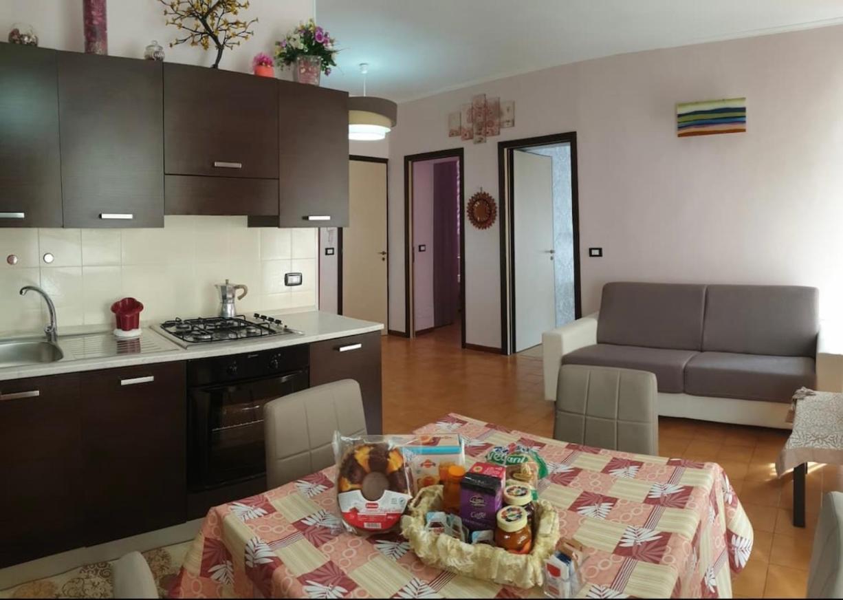 Cozy Apartment 2Bedroom In Center Of Roma Eksteriør bilde