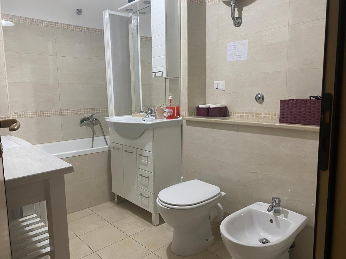 Cozy Apartment 2Bedroom In Center Of Roma Eksteriør bilde