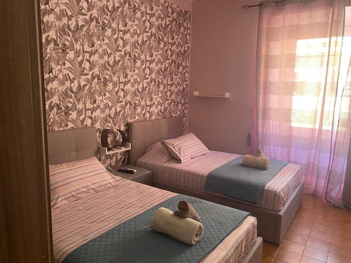 Cozy Apartment 2Bedroom In Center Of Roma Eksteriør bilde